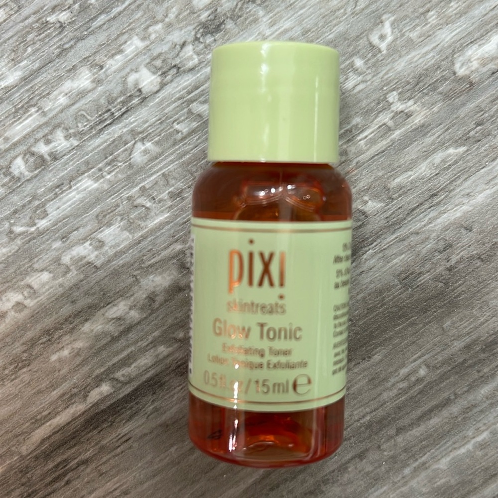 5/$25 beauty bundle Pixi skintreats Glow Tonic Exfoliating Toner